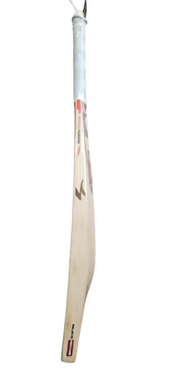 SG RP Ultimate Cricket Bat 2026