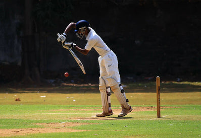 Cricket Ball Weight & Cricket Ball Basics: Materials, Sizes, and More. What Makes the Cricket Balls Great for 2.5 Billion Global Fans