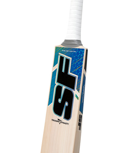 SF Triumph Dynasty Cricket Bat 2025