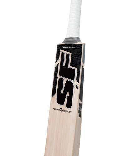 SF Almandus Mammoth Cricket Bat 2025