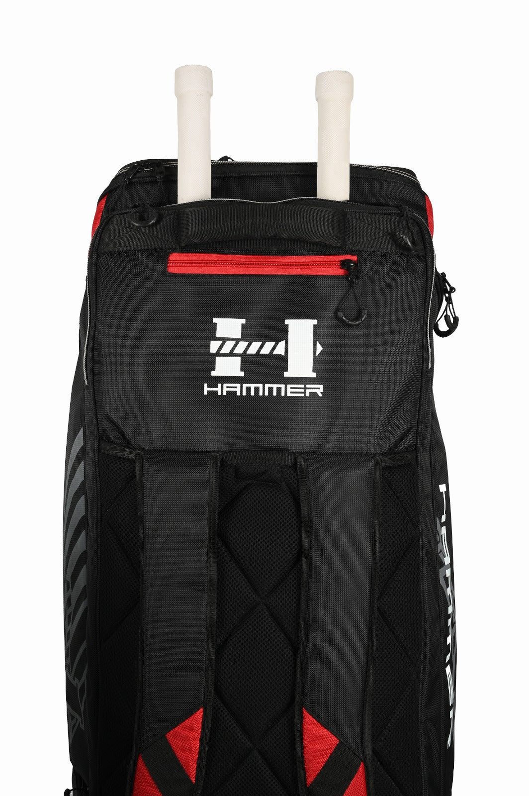 Hammer Beserker 2.0 Duffle Wheelie Cricket Kit Bag