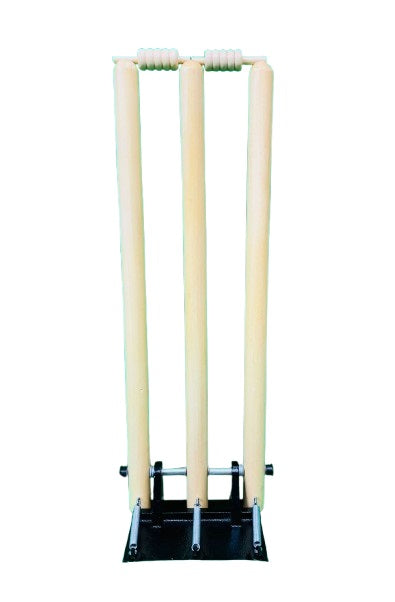 Kookaburra Readers Wooden Return Stumps