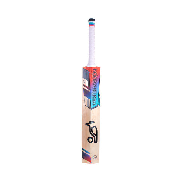 Kookaburra Aura PRO JUNIOR Cricket Bat 2023
