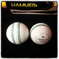 Hammer Core White Cricket Ball - Junior Size 4 3/4 OZ (Pack of 1)