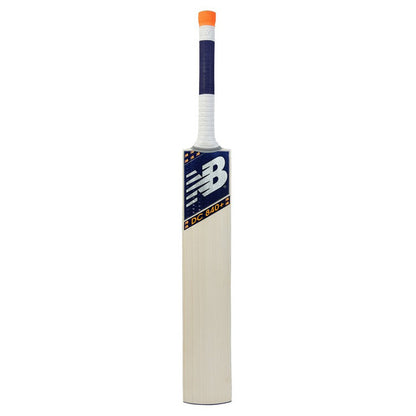 New Balance DC 840 + Cricket Bat