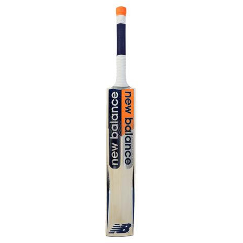 New Balance DC 840 + Cricket Bat