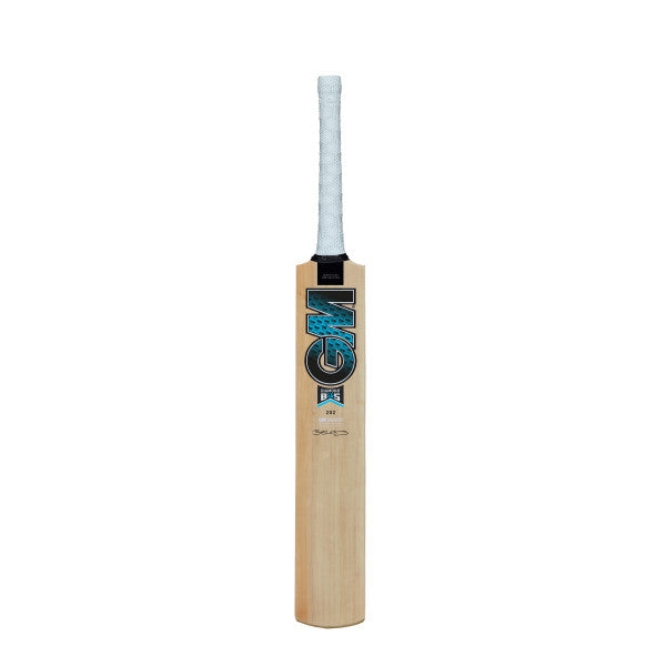 GM Diamond 202 JUNIOR Cricket Bat 2024 (Kashmir Willow)